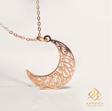 SABR Crescent Moon Necklace | Women